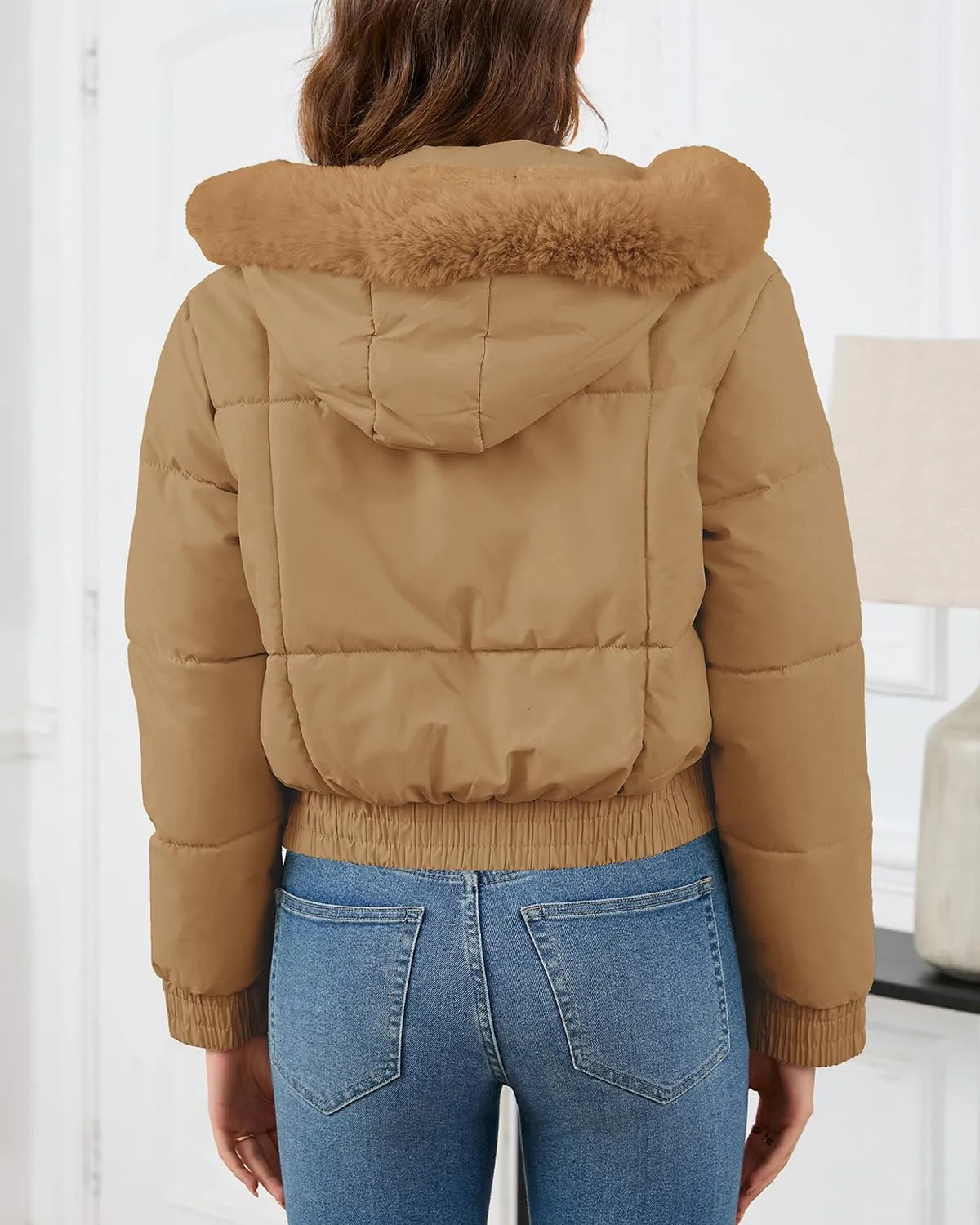 Xixiuly Women's Cropped Puffer Jacket Faux Fur Hooded Winter Warm Padded Coat Stand Collar Quilted Down Coats with Zip Pocket